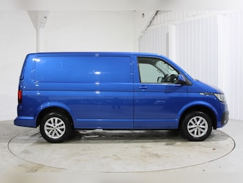 Used Volkswagen Transporter 2023 for sale - 76720090: Photo