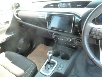 Used Toyota Hilux 2020 for sale - 78353417: Photo