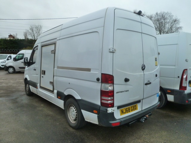 Used Mercedes-Benz Sprinter 2018 for sale - 77630014: Photo 3
