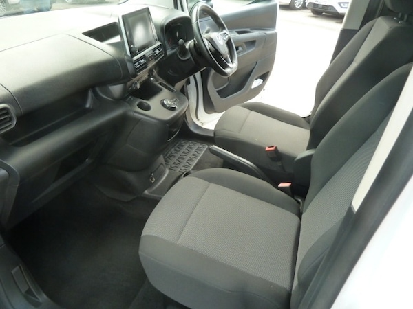Used Vauxhall Combo 2020 for sale - 75345806: Photo 4