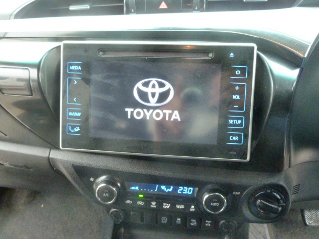 Used Toyota Hilux 2018 for sale - 77326165: Photo 10