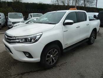 Used Toyota Hilux 2018 for sale - 77326165: Photo