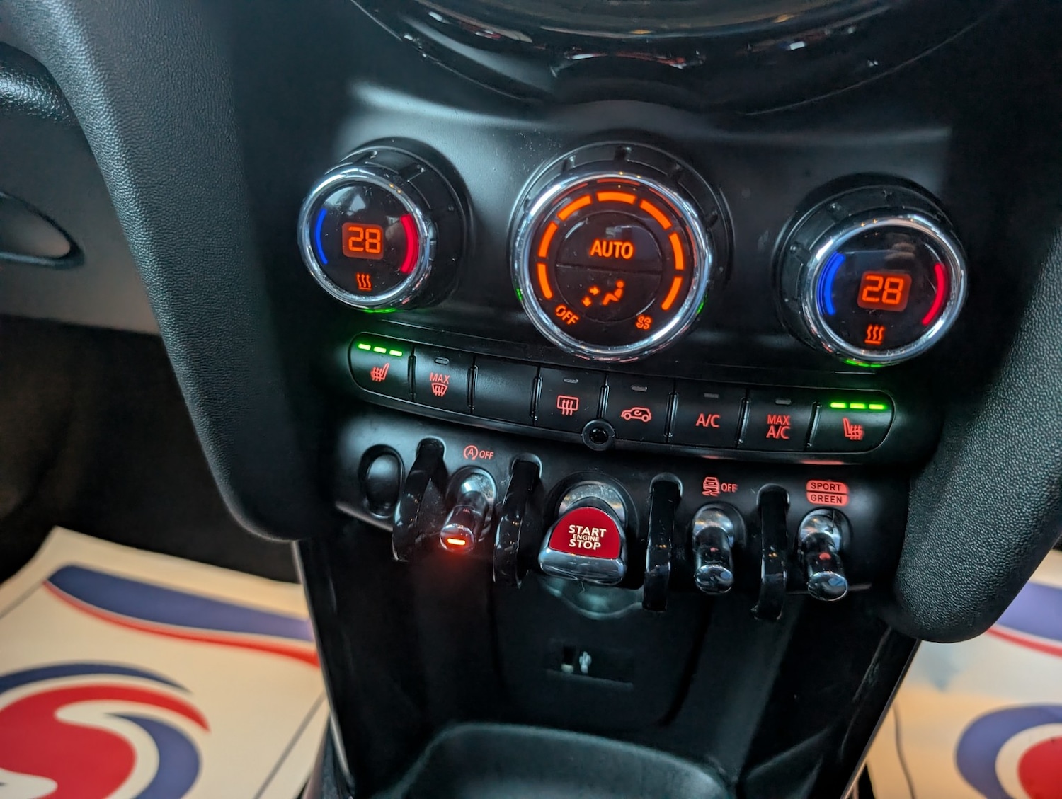 Used MINI Hatch 2024 for sale - 76656278: Photo 16