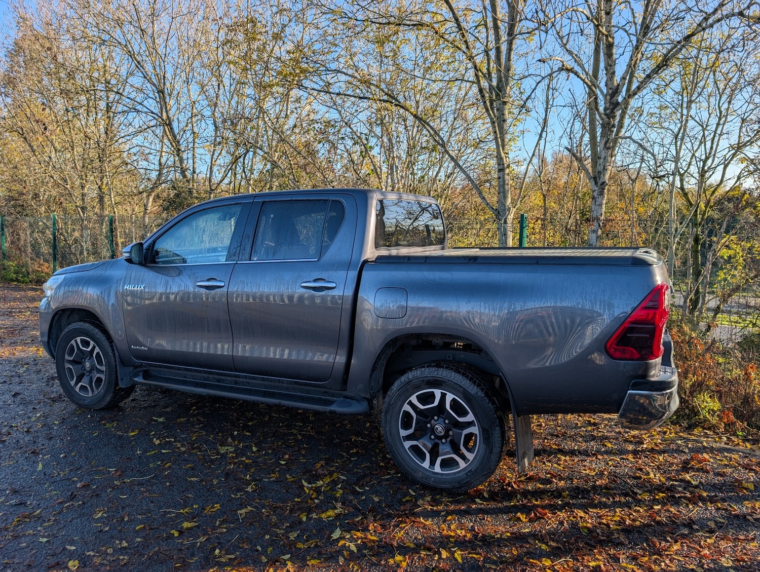 Used Toyota Hilux 2021 for sale - 76656016: Photo 3