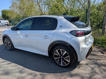Used Peugeot 208 2021 for sale - 78420523: Photo