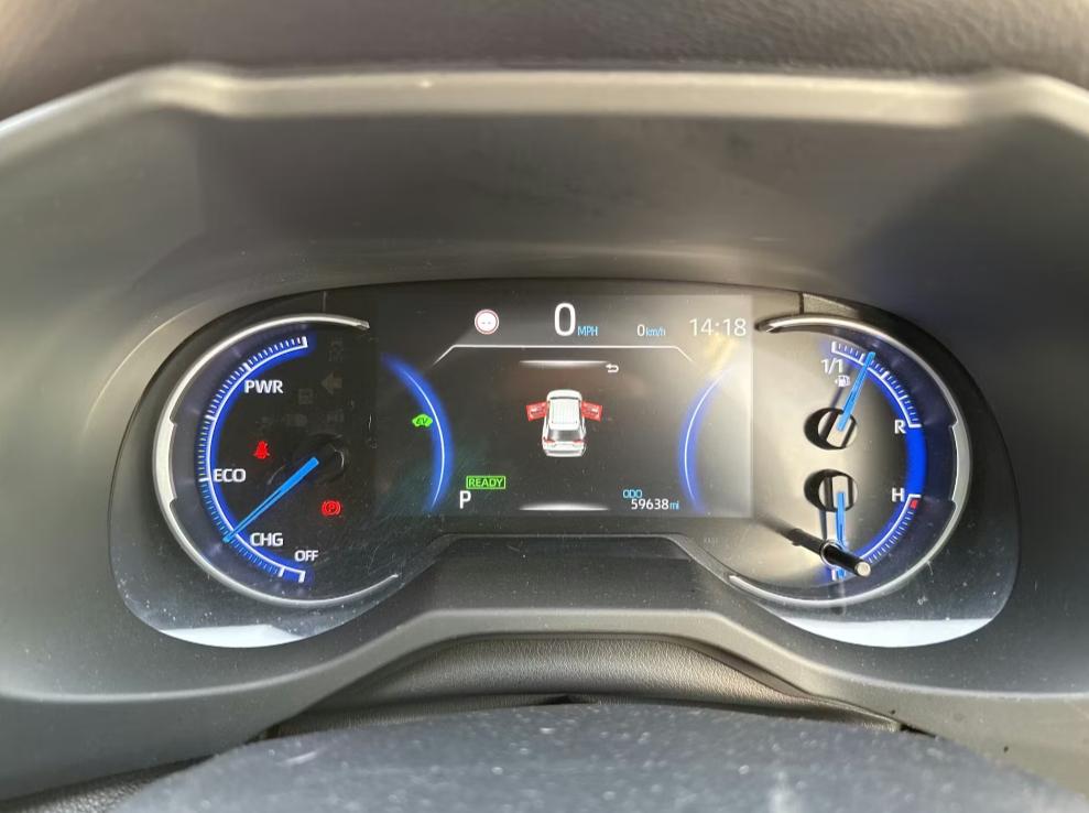 Used Toyota RAV4 2019 for sale - 77459912: Photo 4