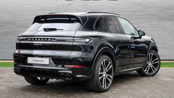 Used Porsche Cayenne 2025 for sale - 75218610: Photo 2