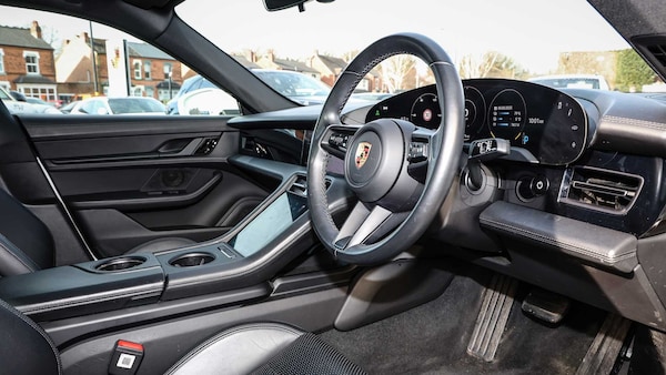 Used Porsche Taycan 2020 for sale - 75218462: Photo 12