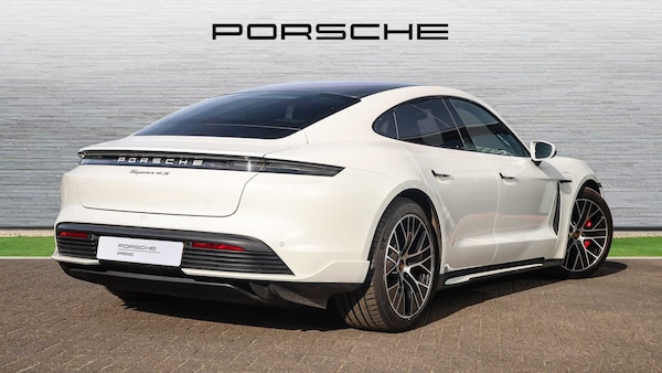Used Porsche Taycan 2020 for sale - 75218462: Photo 3