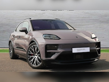 Used Porsche Macan 2024 for sale - 79271008: Photo