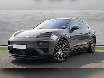 Used Porsche Macan 2024 for sale - 79271008: Photo