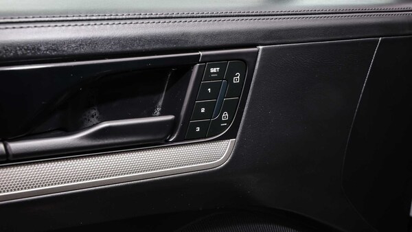 Used Porsche Cayenne 2025 for sale - 75216791: Photo 27