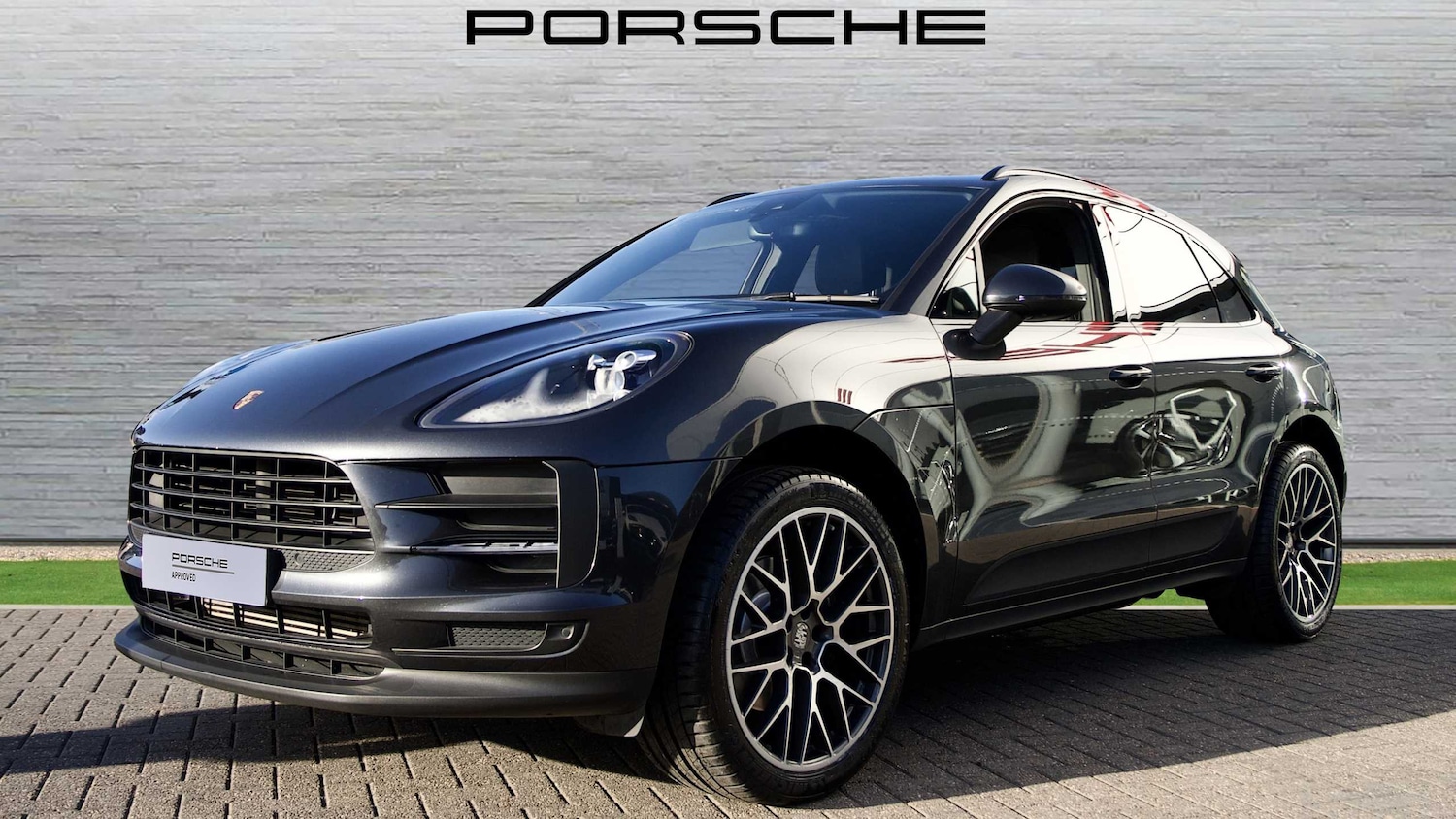 Used Porsche Macan 2021 for sale - 76362590: Photo 12