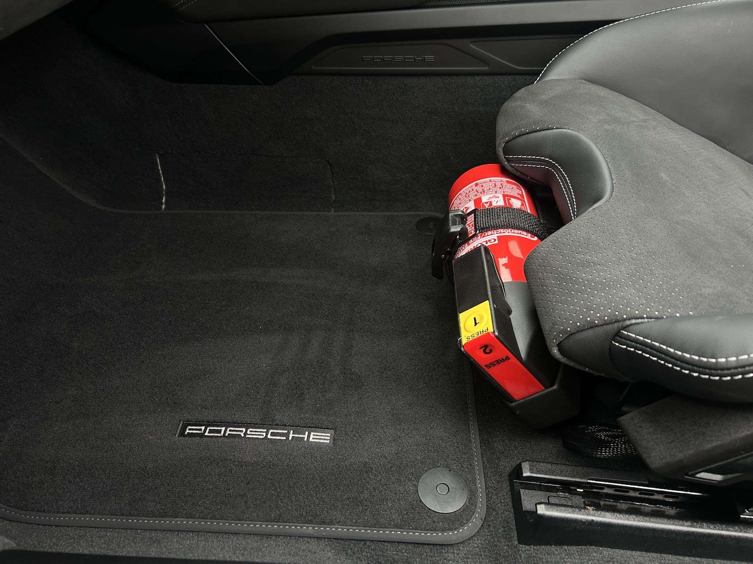 Used Porsche 911 for sale - 77472670: Photo 21