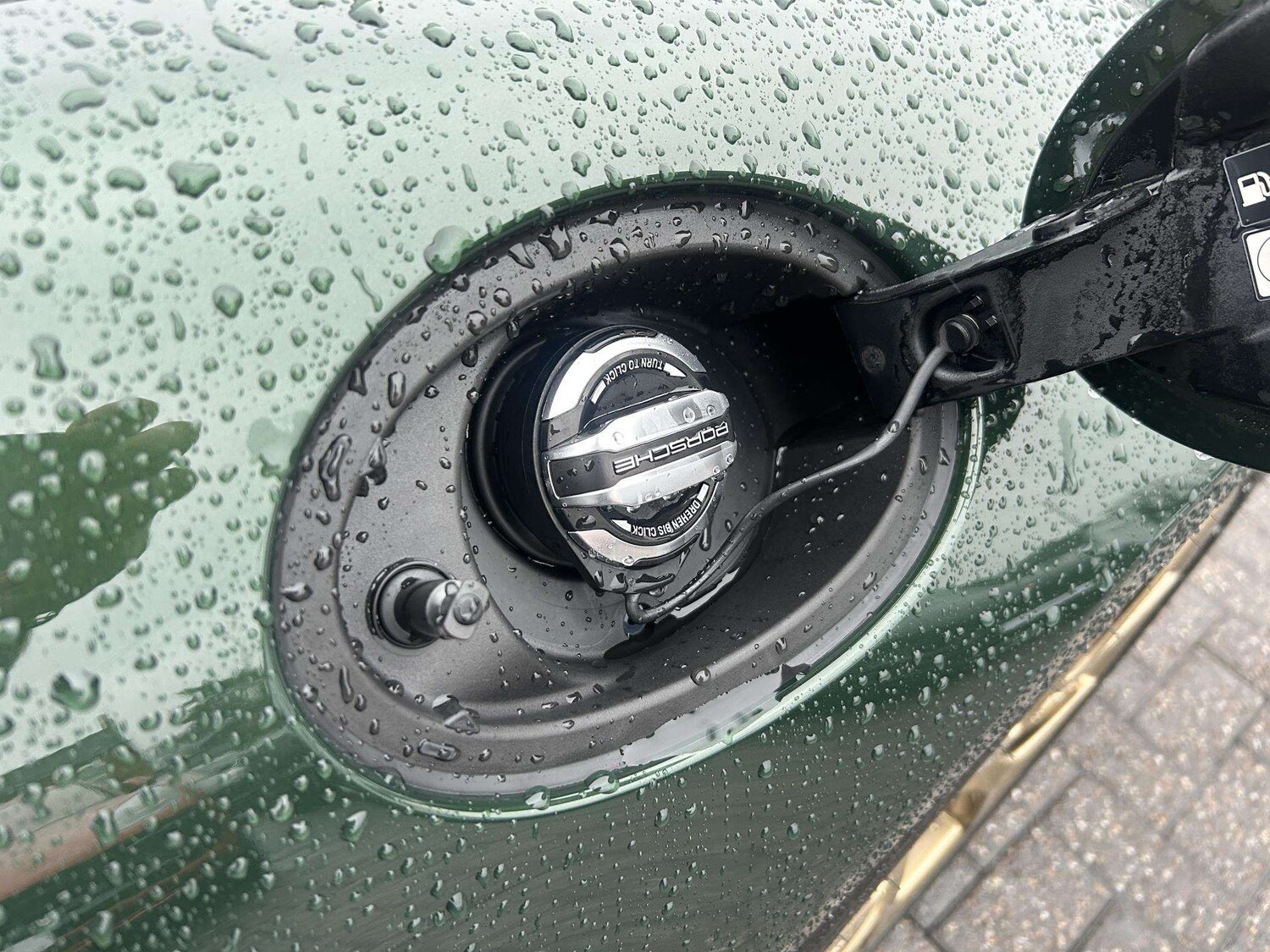 Used Porsche 911 for sale - 77472670: Photo 34