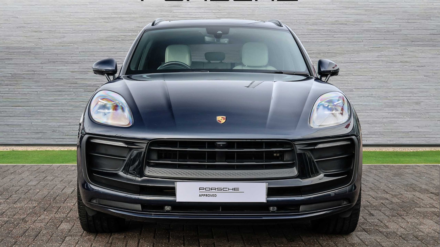 Used Porsche Macan 2022 for sale - 77134856: Photo 25