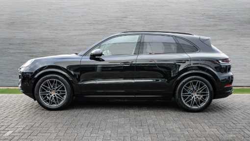 Used Porsche Cayenne 2026 for sale - 78010044: Photo 3