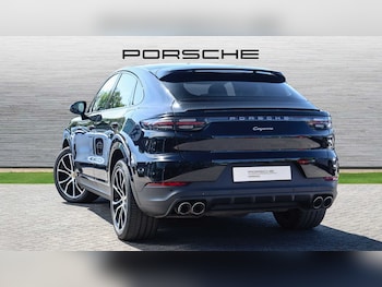 Used Porsche Cayenne 2022 for sale - 75249055: Photo