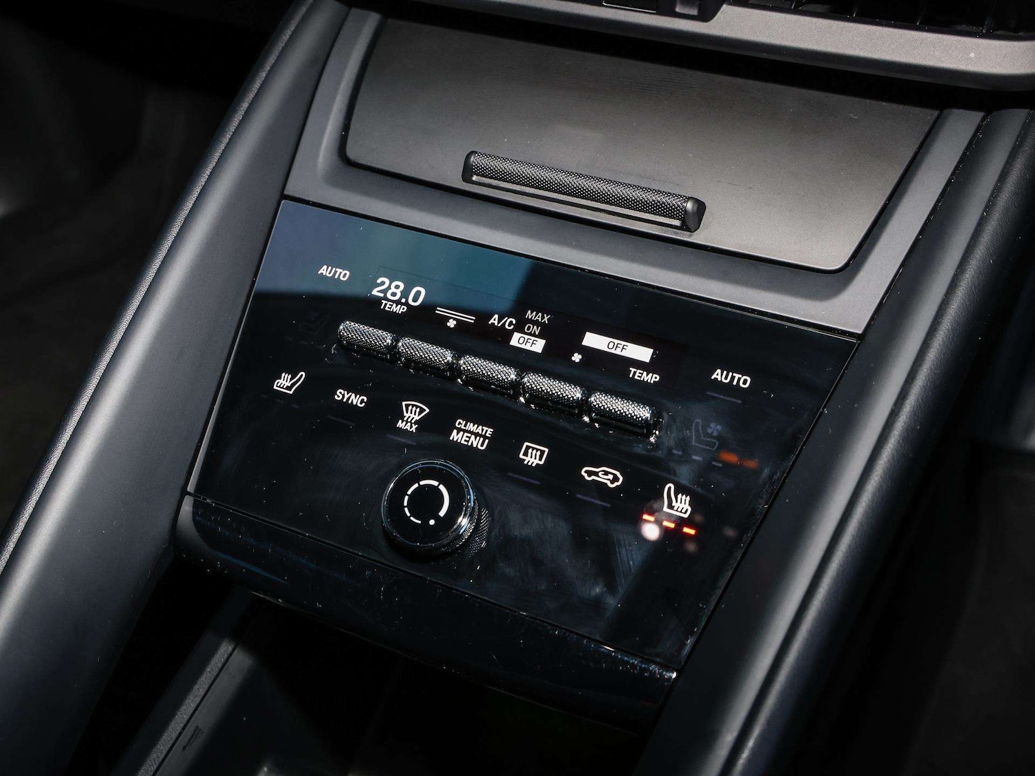 Used Porsche Macan 2024 for sale - 76610669: Photo 28