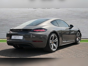 Used Porsche Cayman 2016 for sale - 78743994: Photo