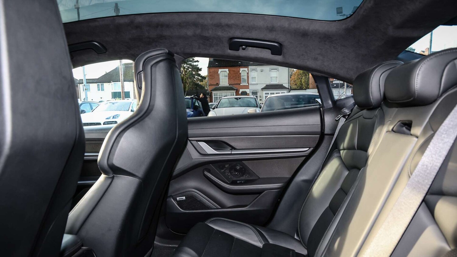 Used Porsche Taycan 2020 for sale - 76421151: Photo 14