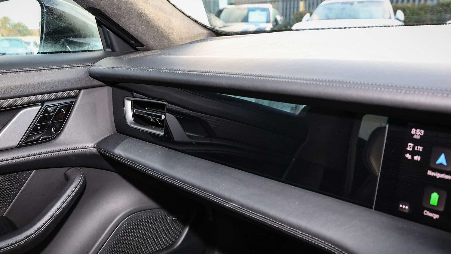 Used Porsche Taycan 2020 for sale - 76421151: Photo 30