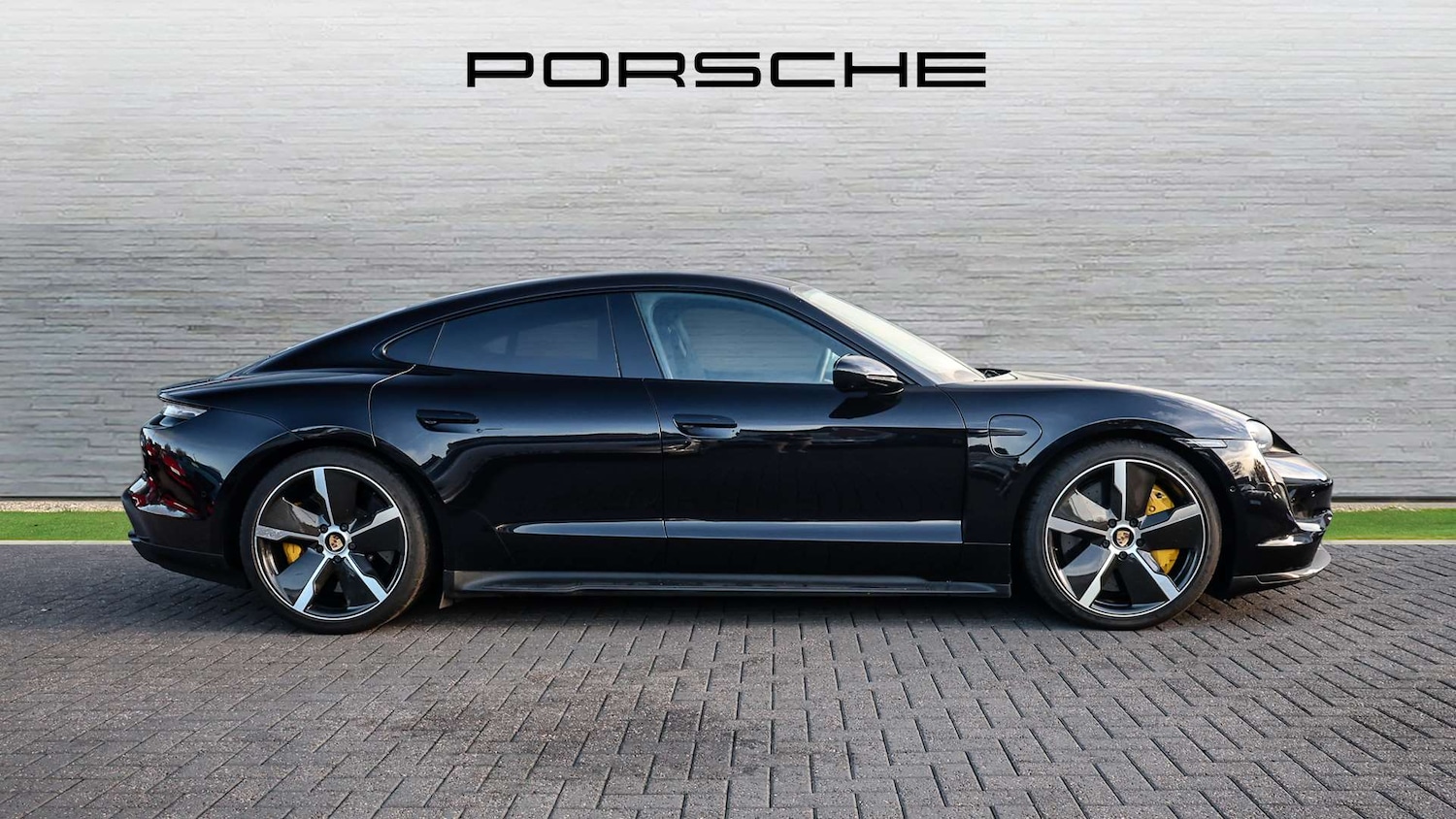 Used Porsche Taycan 2020 for sale - 76421151: Photo 7