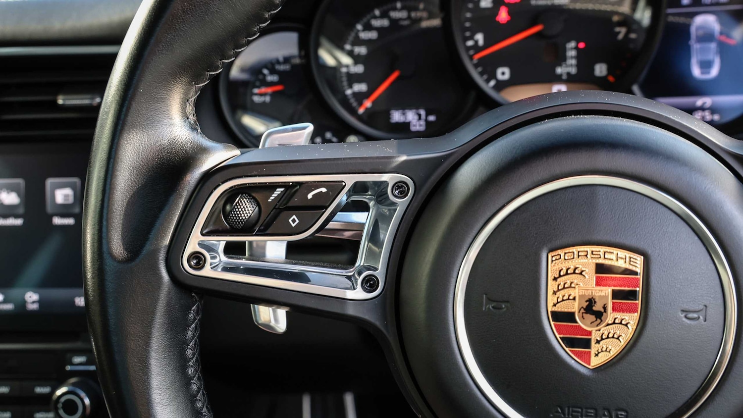 Used Porsche 911 2016 for sale - 76774337: Photo 16