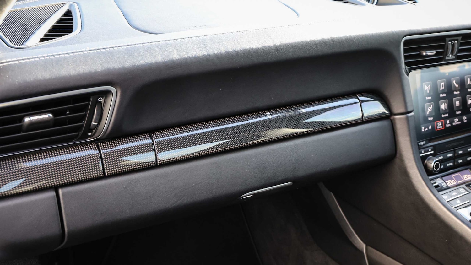 Used Porsche 911 2016 for sale - 76774337: Photo 20