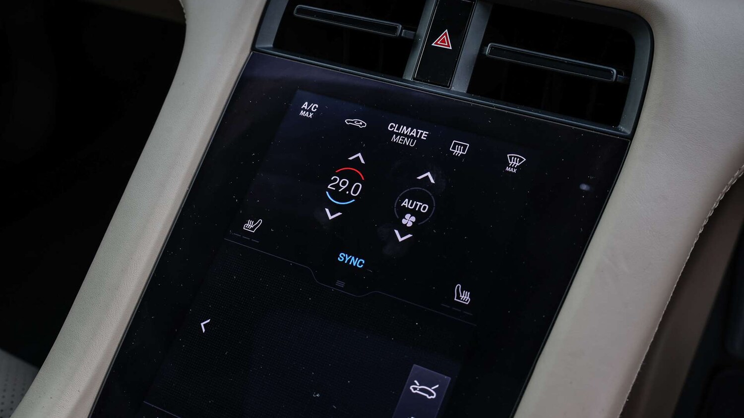 Used Porsche Taycan 2022 for sale - 76329220: Photo 22