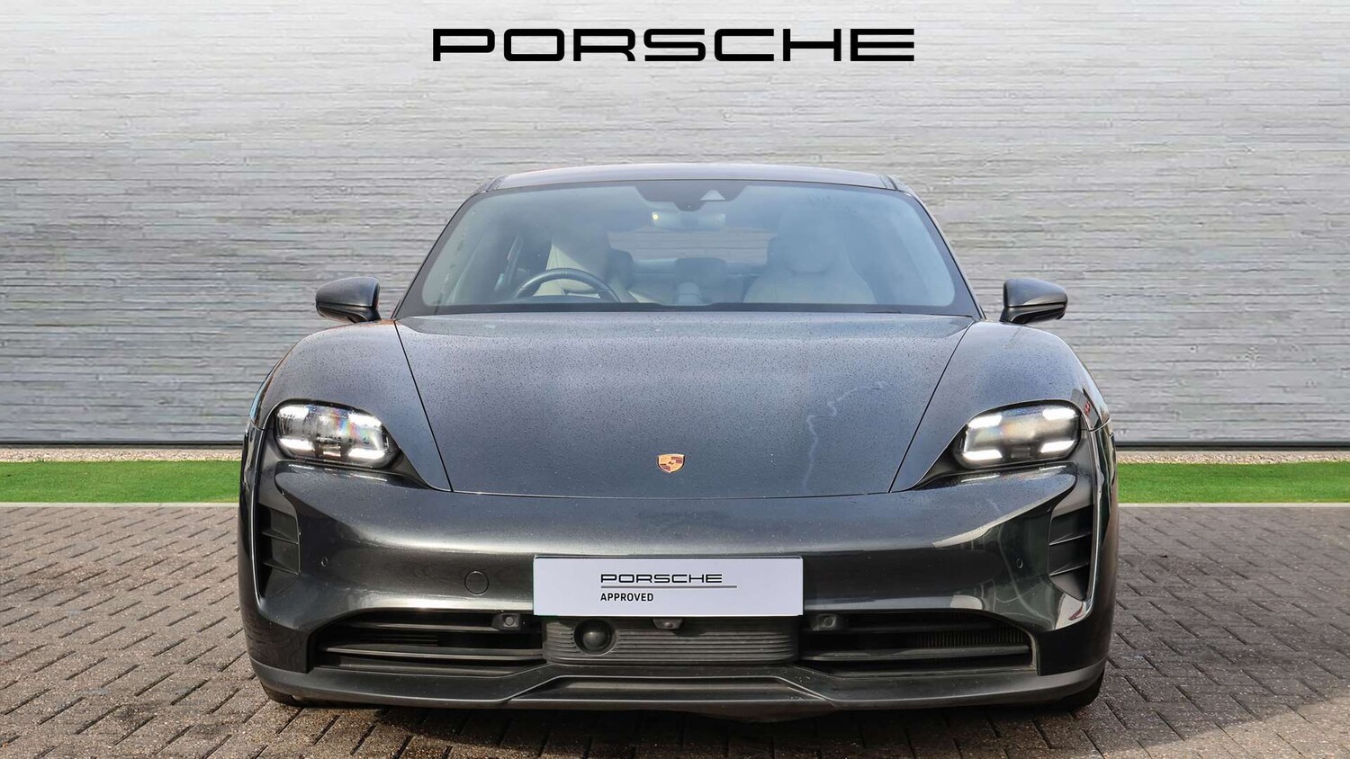 Used Porsche Taycan 2022 for sale - 76329220: Photo 9