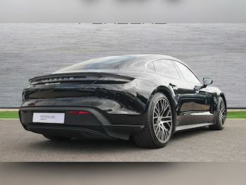 Used Porsche Taycan 2021 for sale - 79443735: Photo