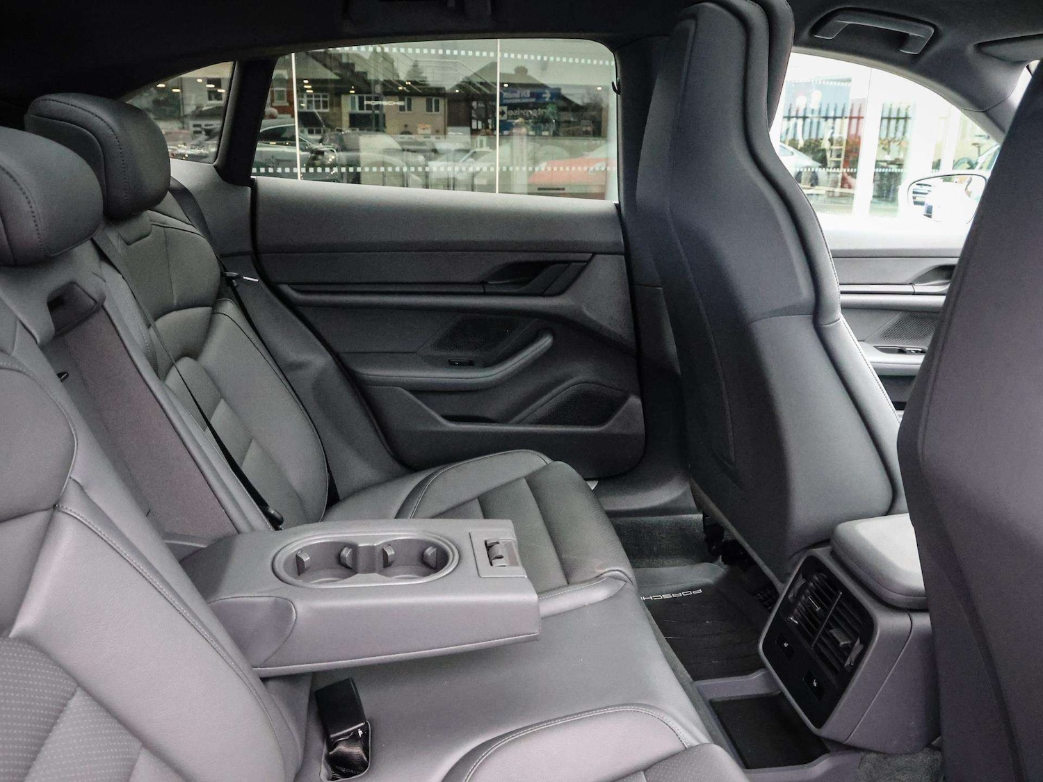 Used Porsche Taycan 2022 for sale - 78161360: Photo 14