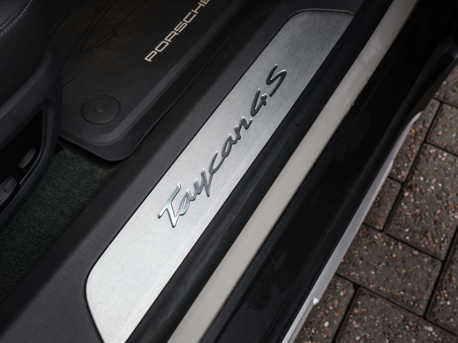 Used Porsche Taycan 2022 for sale - 78161360: Photo 33