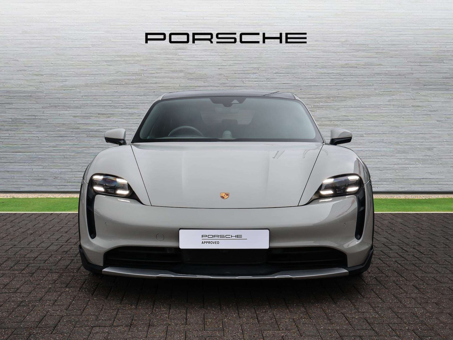 Used Porsche Taycan 2022 for sale - 78161360: Photo 9