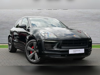 Used Porsche Macan 2023 for sale - 79095819: Photo