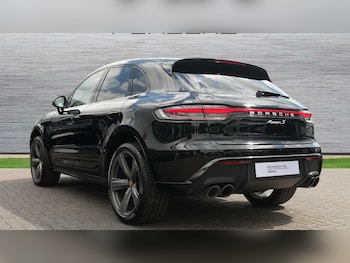 Used Porsche Macan 2023 for sale - 79095819: Photo