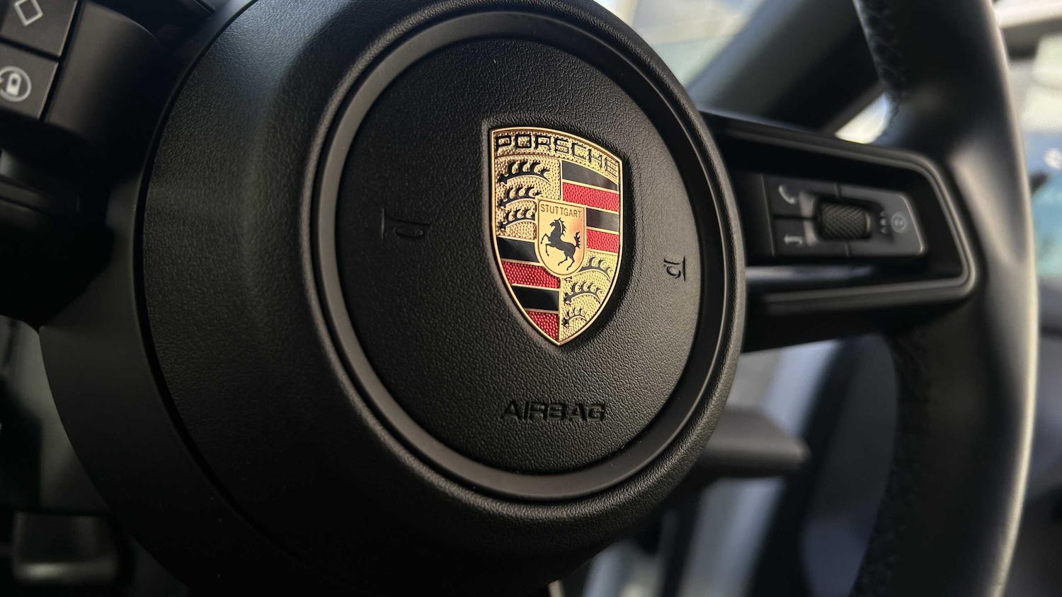 Used Porsche Taycan for sale - 77000110: Photo 21