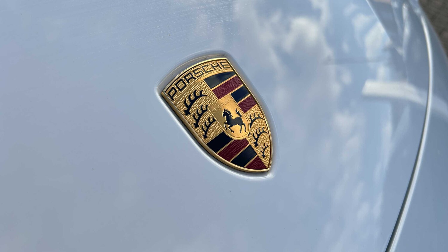 Used Porsche Taycan for sale - 77000110: Photo 23