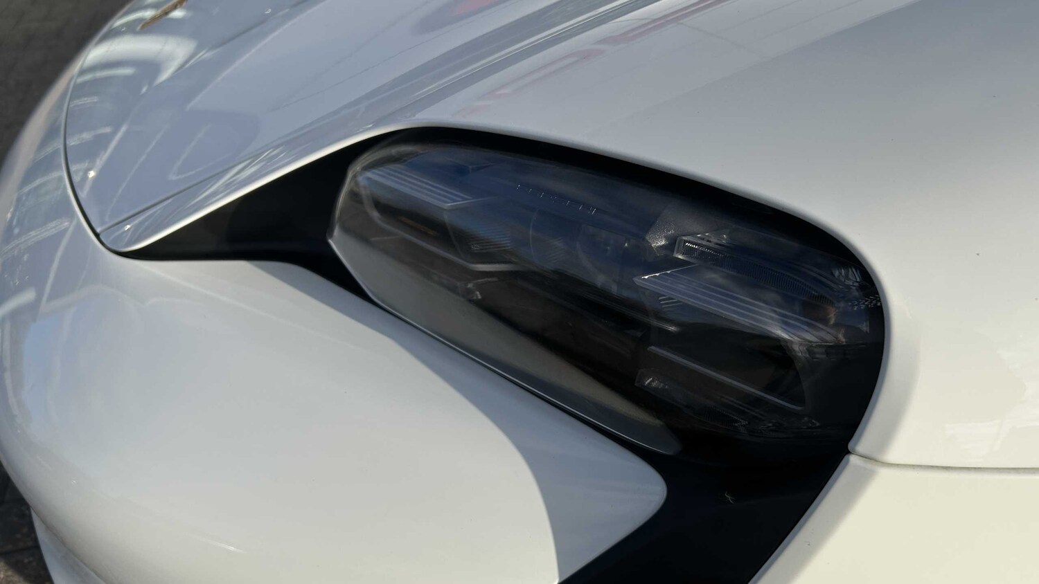 Used Porsche Taycan for sale - 77000110: Photo 24