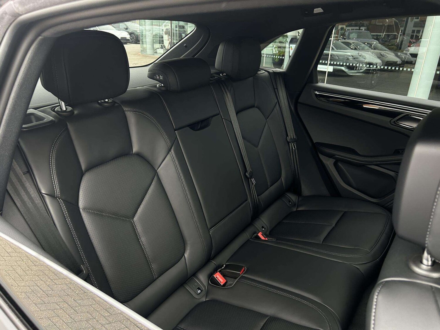 Used Porsche Macan 2026 for sale - 78010241: Photo 13