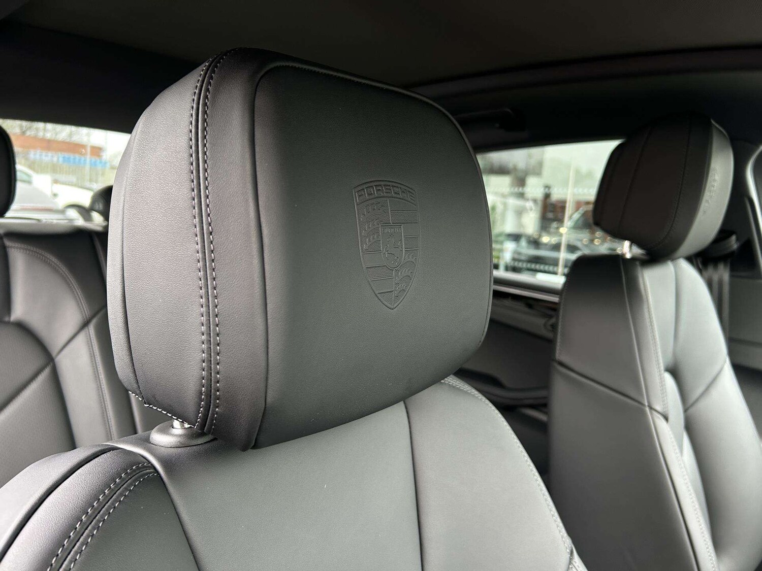 Used Porsche Macan 2026 for sale - 78010241: Photo 16