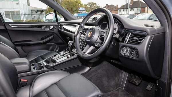 Used Porsche Macan 2023 for sale - 76176913: Photo 12