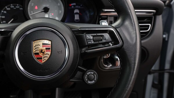 Used Porsche Macan 2023 for sale - 76176913: Photo 24
