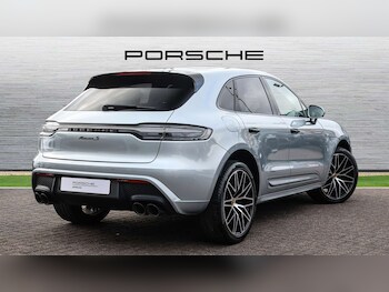 Used Porsche Macan 2023 for sale - 76176913: Photo 3