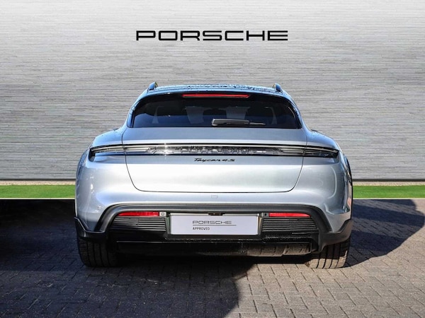 Used Porsche Taycan 2024 for sale - 75217733: Photo 10