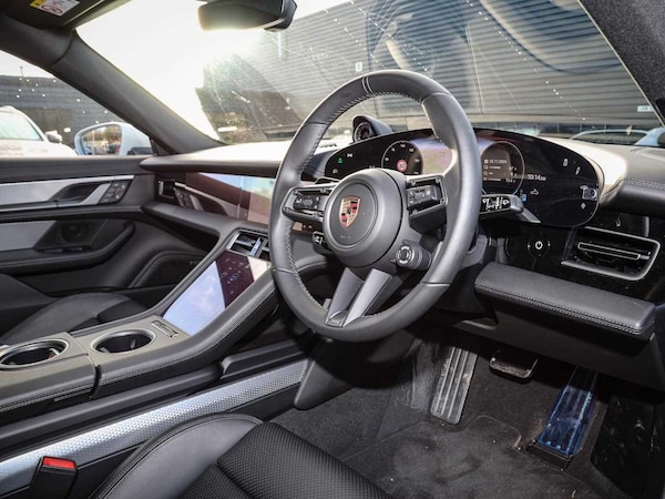 Used Porsche Taycan 2024 for sale - 75217733: Photo 12