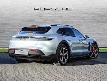 Used Porsche Taycan 2024 for sale - 75217733: Photo