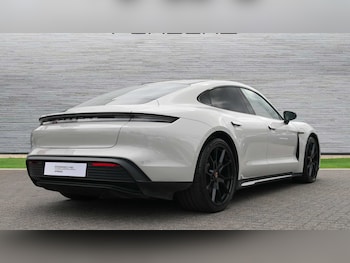 Used Porsche Taycan 2022 for sale - 79326349: Photo