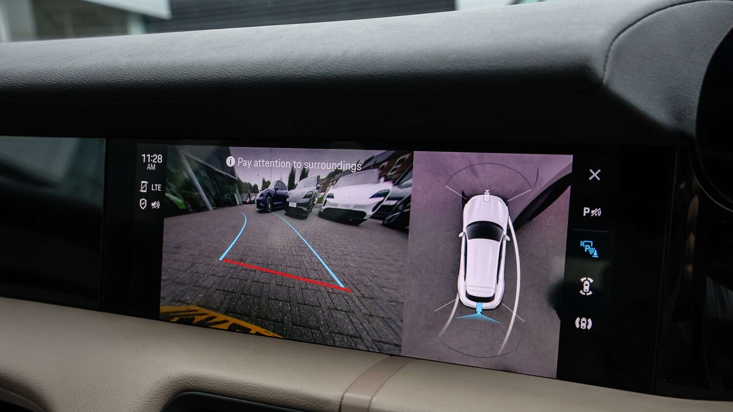 Used Porsche Taycan 2022 for sale - 76156127: Photo 27